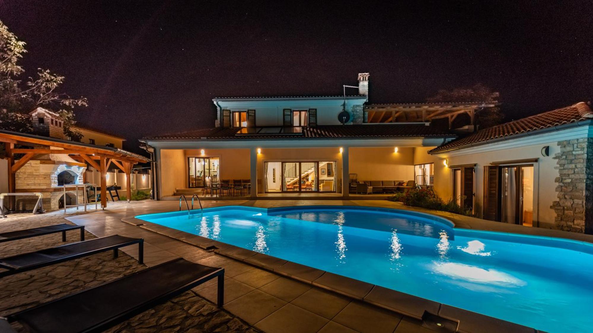 Villa Arton Heated Swimming-Pool Zminj Екстер'єр фото