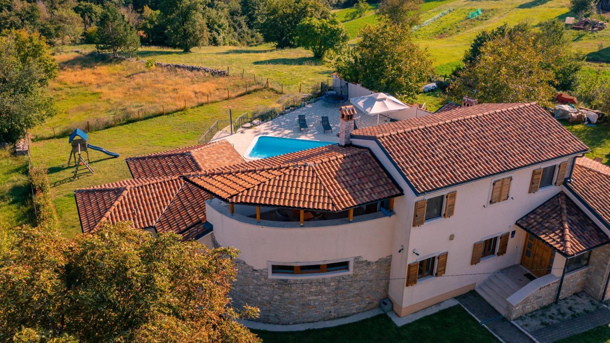 Villa Arton Heated Swimming-Pool Zminj Екстер'єр фото